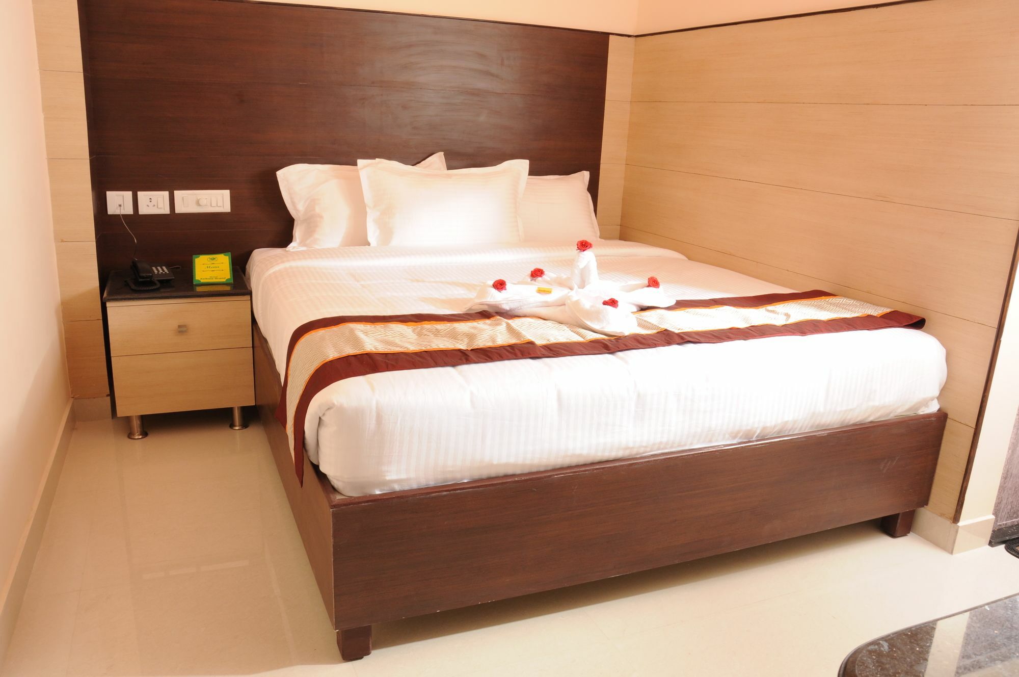 Super Townhouse Chennai Near Airport Formerly Sai Bala Budget Екстериор снимка