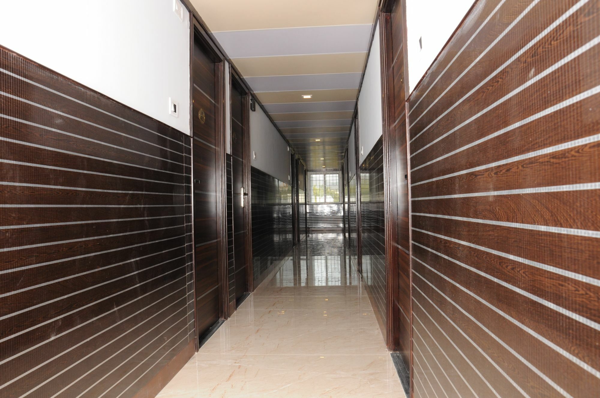 Super Townhouse Chennai Near Airport Formerly Sai Bala Budget Екстериор снимка